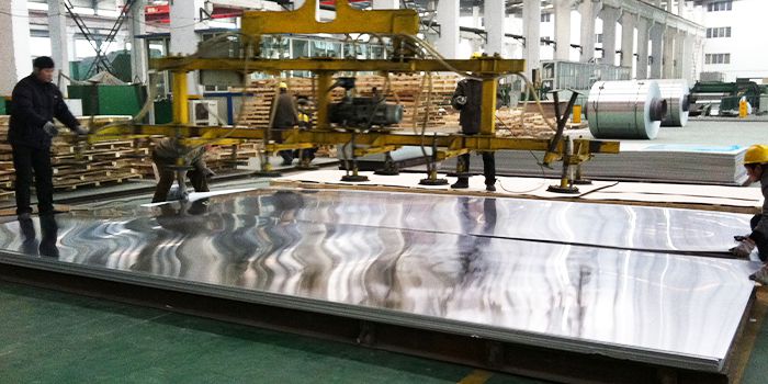 workshop of 5083 Aluminum Plate for Tanker Body.jpg